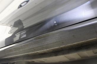 Peugeot 208  picture 18