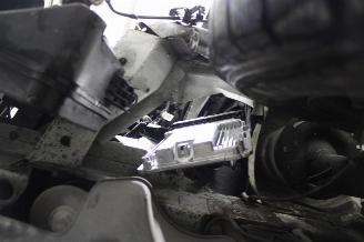 Volkswagen Transporter T6 picture 16