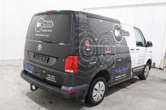 Volkswagen Transporter T6 picture 3