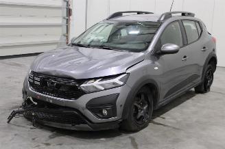 Voiture accidenté Dacia Sandero  2025/4