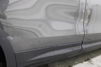 Ford Explorer  picture 25