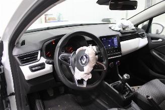 Renault Clio  picture 8