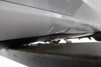 Tesla Model 3  picture 23