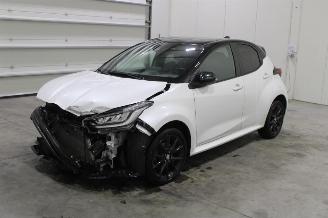 Coche accidentado Toyota Yaris  2023/4
