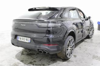 Porsche Cayenne  picture 3
