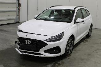 Damaged car Hyundai I-30 i30 2024/11