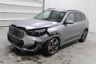 krockskadad bil auto BMW iX1  2024/7