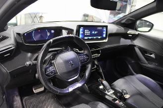 Peugeot 208  picture 9