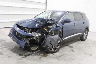 Démontage voiture Peugeot 5008  2021/6