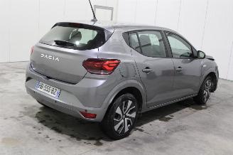 Dacia Sandero  picture 3