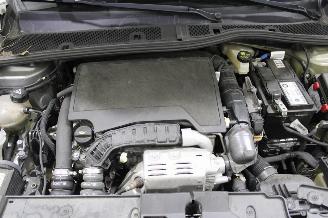 Peugeot 208  picture 15