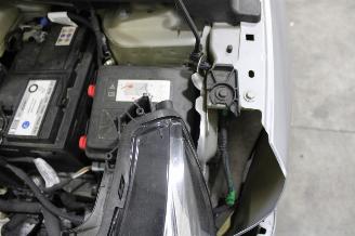 Peugeot 208  picture 18