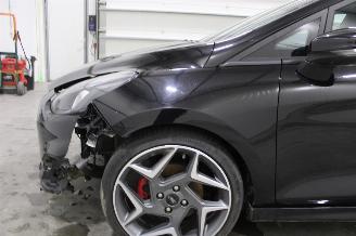 Ford Fiesta  picture 5