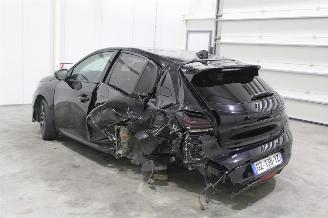Peugeot 208  picture 4
