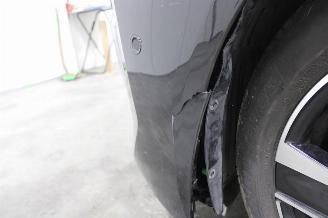 Peugeot 208  picture 22