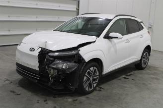 uszkodzony samochody osobowe Hyundai Kona  2023/3
