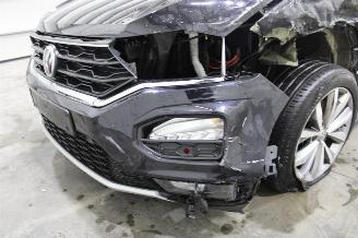 Volkswagen T-Roc  picture 5
