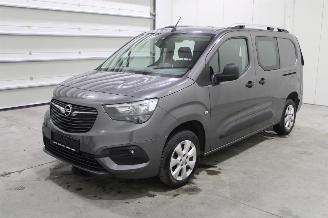 Schadeauto Opel Combo  2021/7