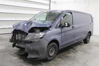 Vaurioauto  passenger cars Mercedes Vito  2025/9