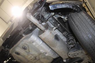 Peugeot 208  picture 19