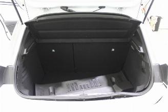 Renault Clio  picture 20