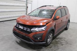 Schadeauto Dacia Jogger  2023/5