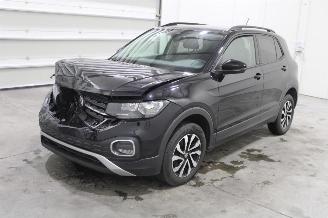 Volkswagen T-Cross  picture 1