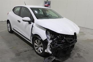 Renault Clio  picture 2