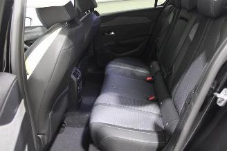 Peugeot 308  picture 11