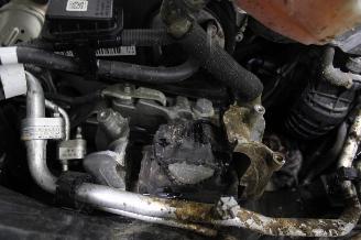 Volkswagen Golf  picture 21