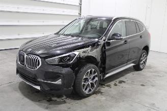 uszkodzony samochody osobowe BMW X1  2021/5