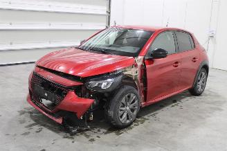 Auto incidentate Peugeot 208  2025/12