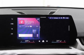 BMW iX1  picture 18