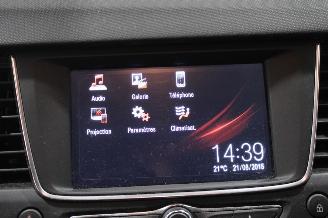Opel Crossland X picture 12