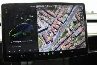 Tesla Model Y  picture 14