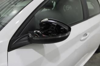 Peugeot 208  picture 19