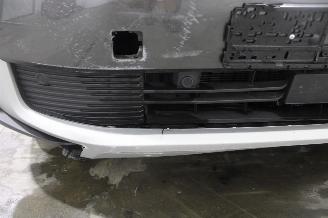 Ford Explorer  picture 6
