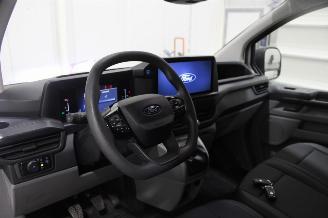 Ford Transit  picture 10
