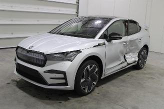 Schadeauto Skoda Enyaq  2023/9