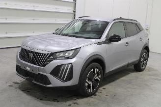 Schadeauto Peugeot 2008  2026/2