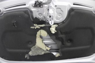 Peugeot 2008  picture 21