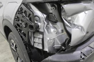 Peugeot 2008  picture 6