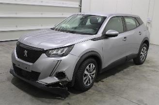 Auto incidentate Peugeot 2008  2020/10