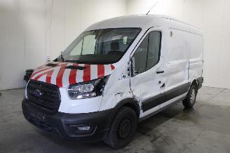 Vaurioauto  passenger cars Ford Transit  2023/8