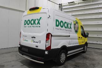 Ford Transit  picture 3