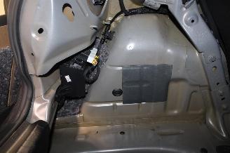 Peugeot 208  picture 24