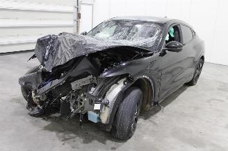 uszkodzony samochody osobowe Ford Mustang Mach-e  2023/11