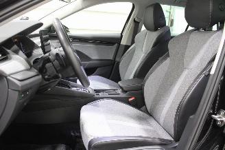 Skoda Octavia  picture 11