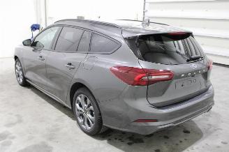 Ford Focus  picture 4