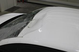 Peugeot 208  picture 8